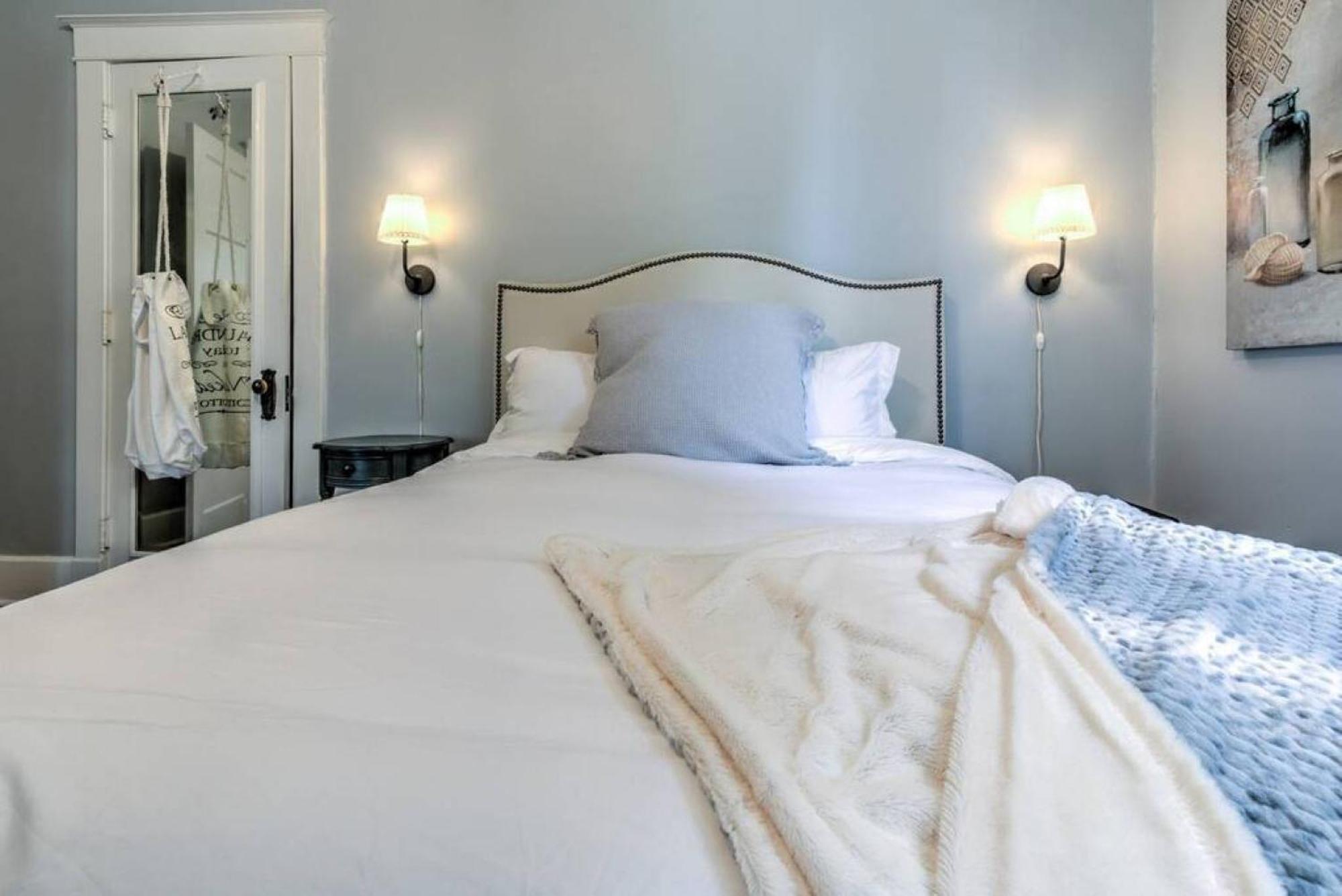 Elegant Colonial With Lovely Details And Character